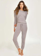 Load image into Gallery viewer, The Cozy Chic Track Pant
